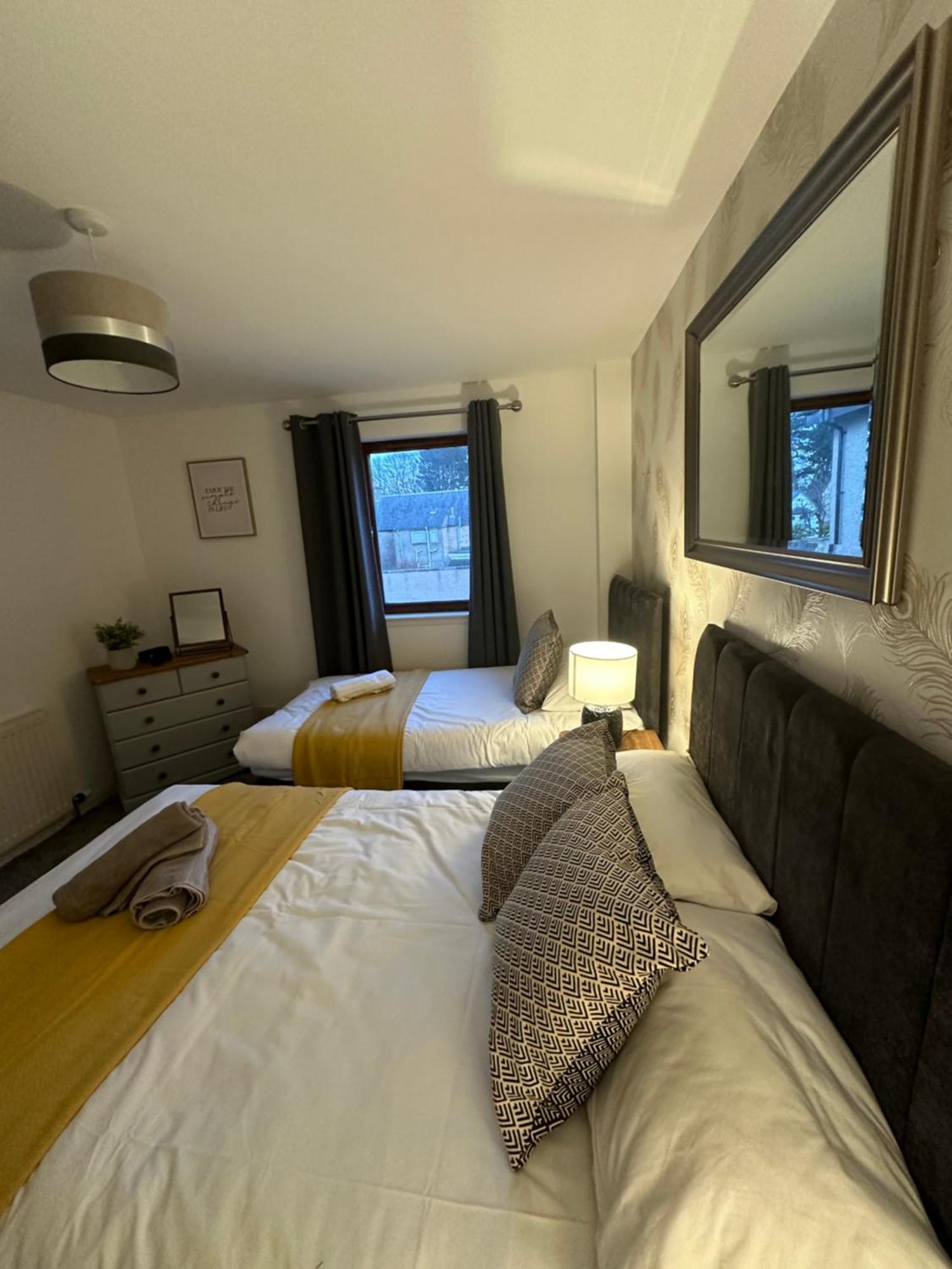 Lovely Modern 2 Bedrom Unit Close To City Center Dalneigh エクステリア 写真