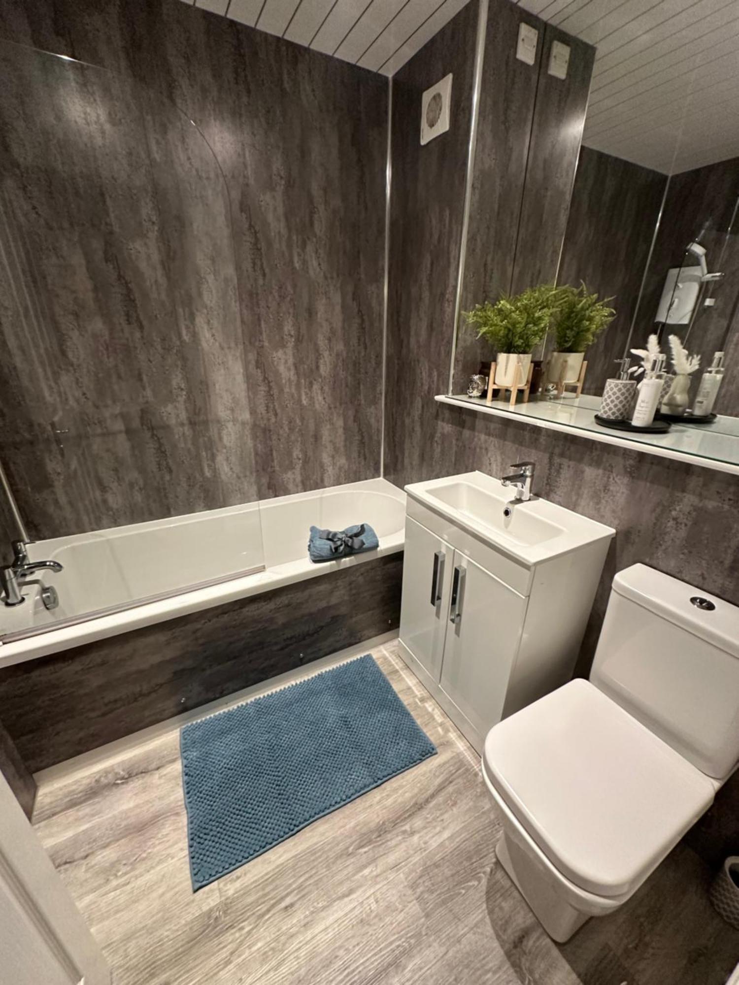 Lovely Modern 2 Bedrom Unit Close To City Center Dalneigh エクステリア 写真